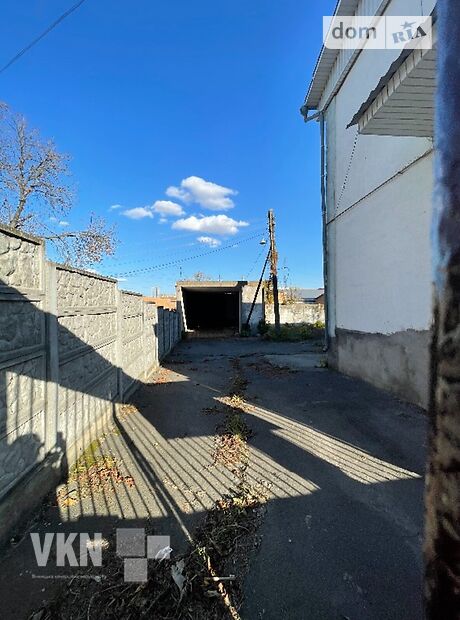 Отдельно стоящий гараж под грузовик / автобус в Виннице, площадь 84 кв.м. фото 1 Отдельно стоящий гараж под грузовик / автобус в Виннице, площадь 84 кв.м. фото 1