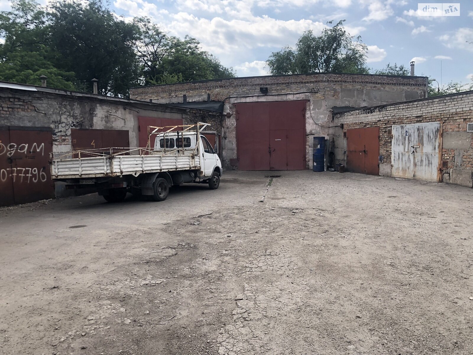 Окремий гараж під легкове авто в Запоріжжі, площа 17.2 кв.м. фото 1 Окремий гараж під легкове авто в Запоріжжі, площа 17.2 кв.м. фото 1