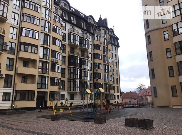Место на подземном паркинге под легковое авто в Черновцах, площадь 10 кв.м. фото 1 Место на подземном паркинге под легковое авто в Черновцах, площадь 10 кв.м. фото 1