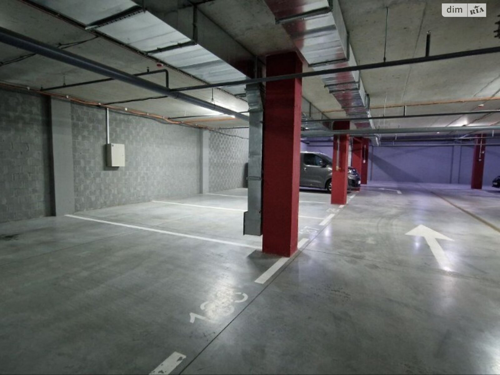 Місце на підземному паркінгу під легкове авто в Дніпрі, площа 18 кв.м. фото 1