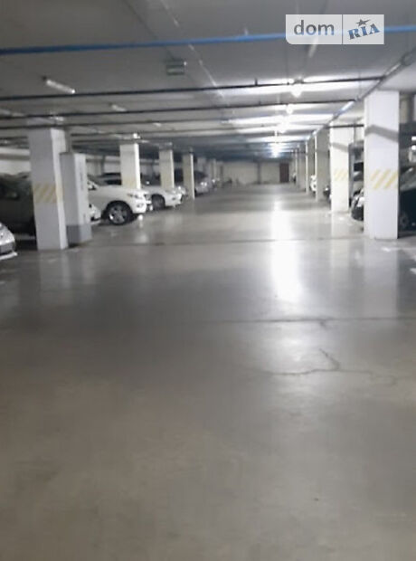 Місце на підземному паркінгу під легкове авто в Києві, площа 13.3 кв.м. фото 1 Місце на підземному паркінгу під легкове авто в Києві, площа 13.3 кв.м. фото 1