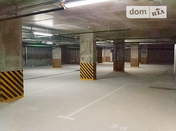 Место на подземном паркинге под легковое авто в Киеве, площадь 15 кв.м. фото 1 Место на подземном паркинге под легковое авто в Киеве, площадь 15 кв.м. фото 1