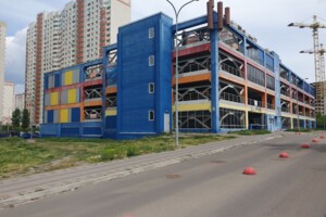 Місце на підземному паркінгу під легкове авто в Києві, площа 15 кв.м. фото 2