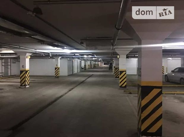 Место на подземном паркинге под легковое авто в Киеве, площадь 21 кв.м. фото 1 Место на подземном паркинге под легковое авто в Киеве, площадь 21 кв.м. фото 1