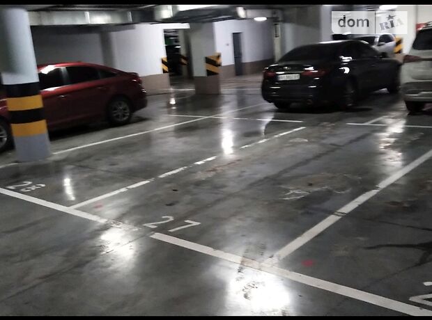 Місце на підземному паркінгу під легкове авто в Києві, площа 14.3 кв.м. фото 1 Місце на підземному паркінгу під легкове авто в Києві, площа 14.3 кв.м. фото 1