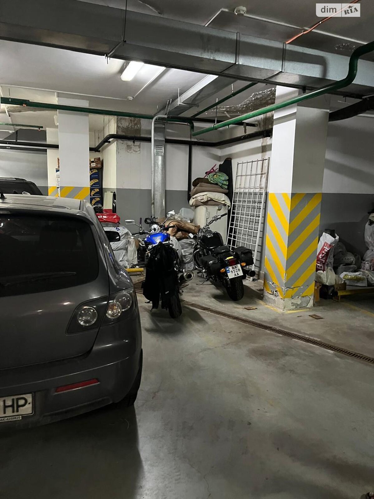Місце на підземному паркінгу під легкове авто в Києві, площа 10 кв.м. фото 1