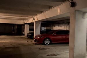 Место на подземном паркинге под легковое авто в Киеве, площадь 12.5 кв.м. фото 2
