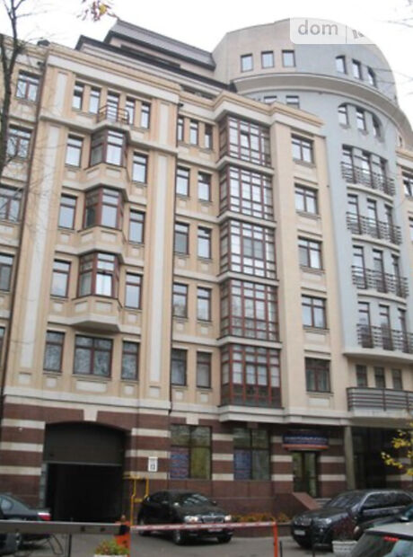 Место на подземном паркинге под легковое авто в Киеве, площадь 15 кв.м. фото 1 Место на подземном паркинге под легковое авто в Киеве, площадь 15 кв.м. фото 1