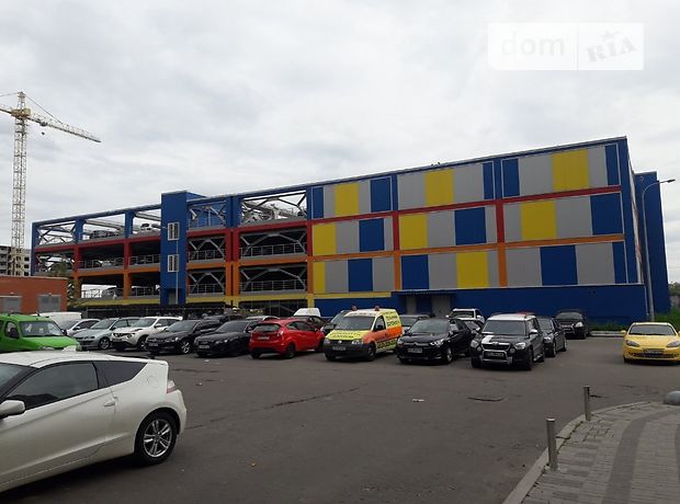 Место на подземном паркинге под легковое авто в Киеве, площадь 16 кв.м. фото 1 Место на подземном паркинге под легковое авто в Киеве, площадь 16 кв.м. фото 1