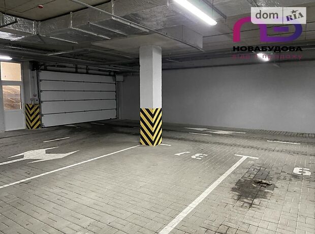 Место на подземном паркинге под легковое авто в Киево-Святошинске, площадь 18 кв.м. фото 1
