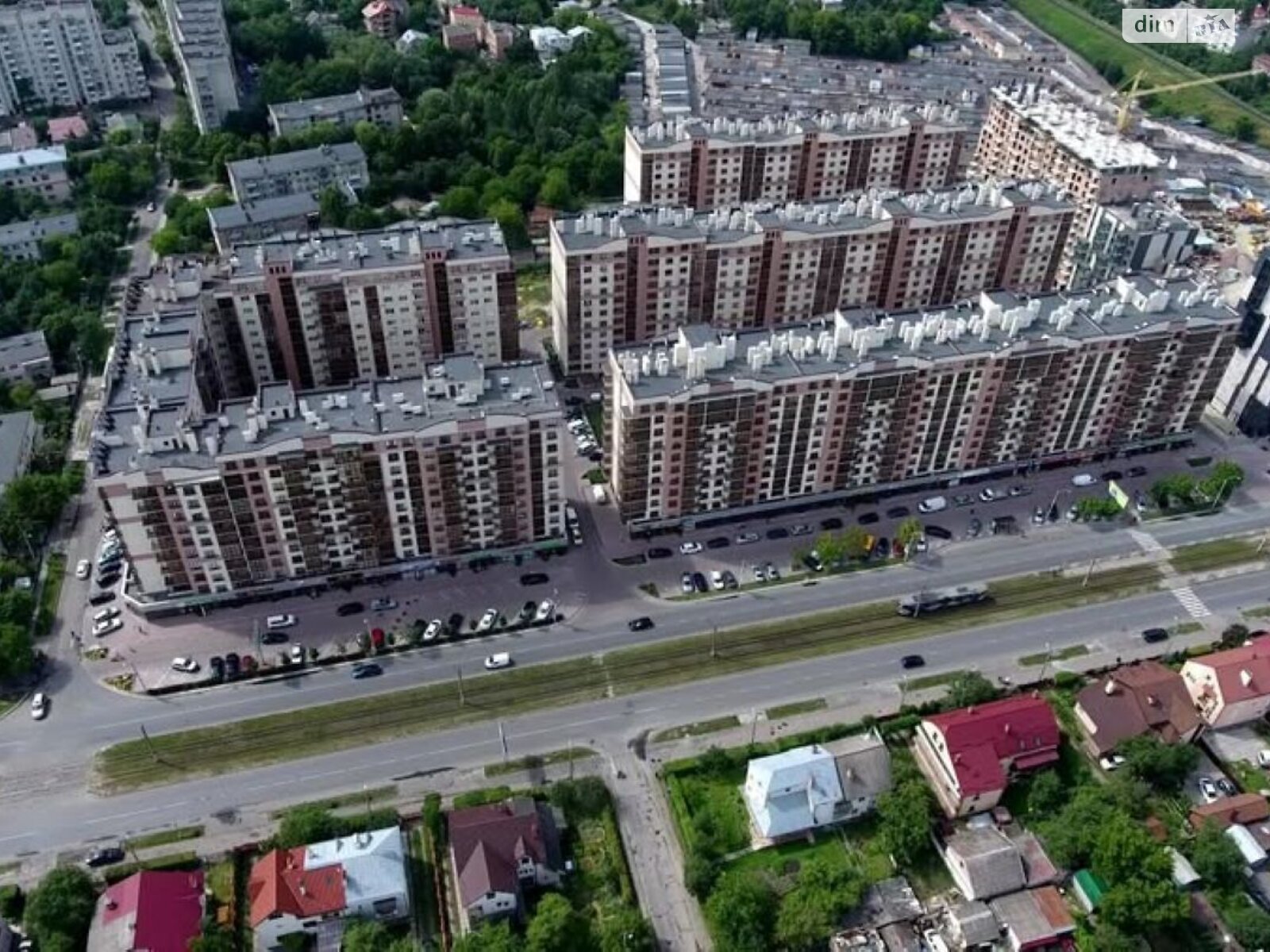 Место на подземном паркинге под легковое авто в Львове, площадь 14 кв.м. фото 1 Место на подземном паркинге под легковое авто в Львове, площадь 14 кв.м. фото 1