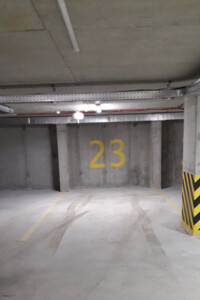 Место на подземном паркинге под легковое авто в Львове, площадь 18 кв.м. фото 2