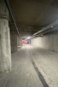 Место на подземном паркинге под легковое авто в Львове, площадь 26 кв.м. фото 2