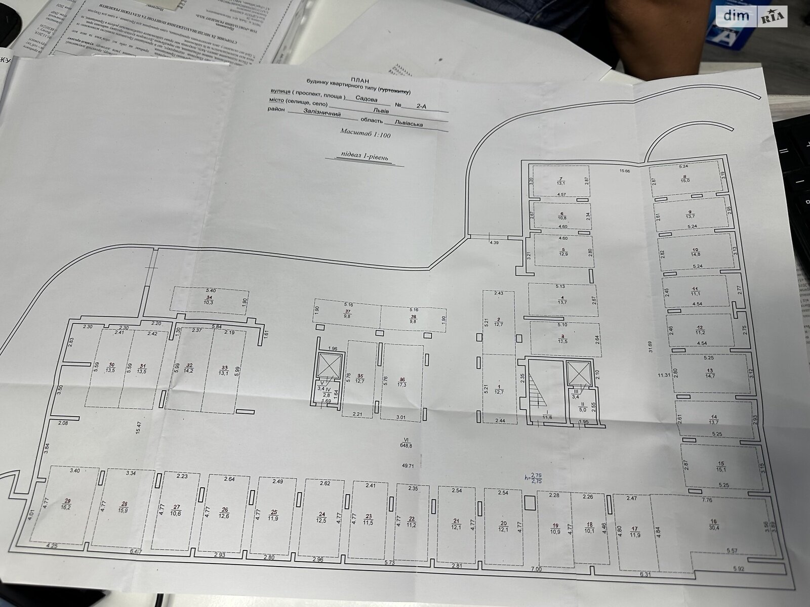 Місце на підземному паркінгу під легкове авто в Львові, площа 15 кв.м. фото 1