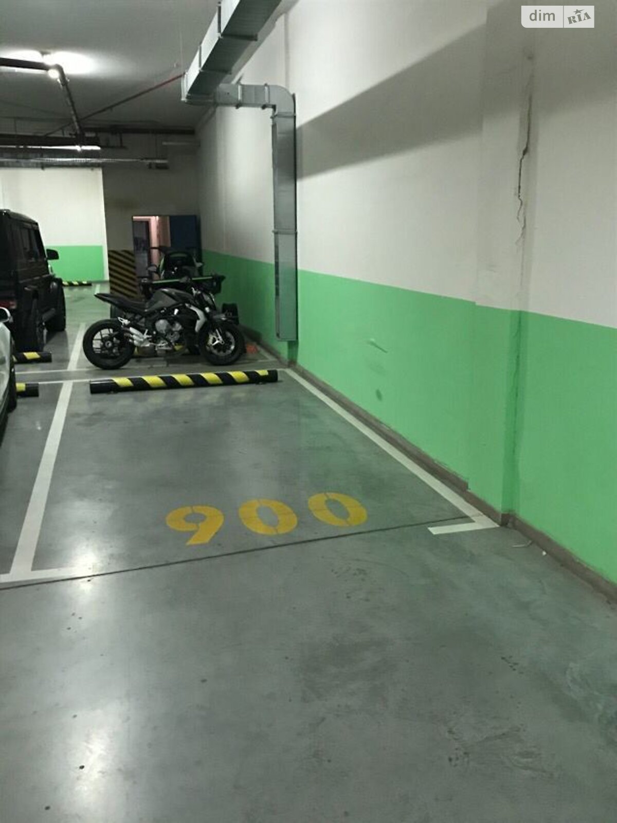 Місце на підземному паркінгу під легкове авто в Одесі, площа 18 кв.м. фото 1 Місце на підземному паркінгу під легкове авто в Одесі, площа 18 кв.м. фото 1