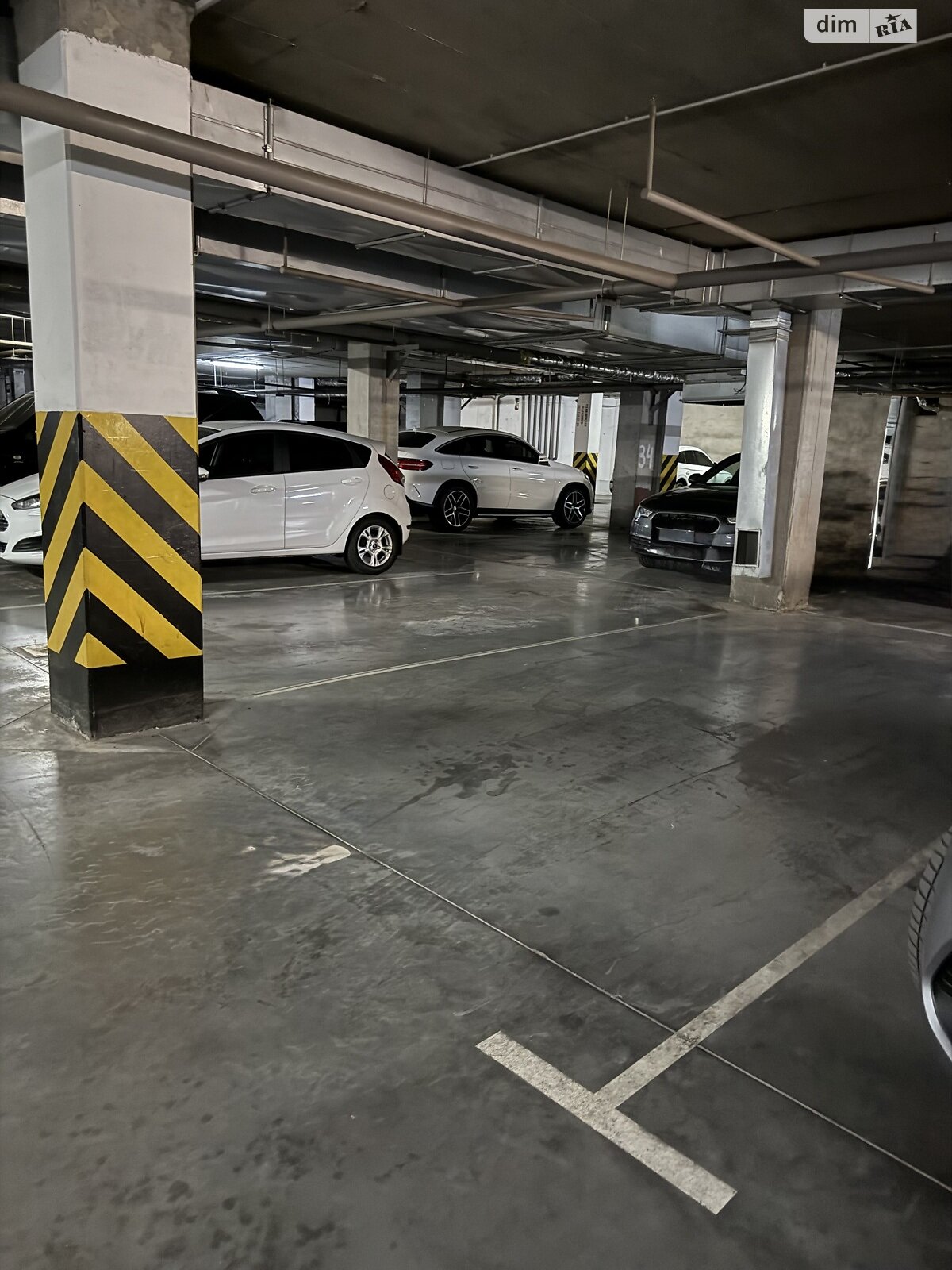 Місце на підземному паркінгу під легкове авто в Одесі, площа 20 кв.м. фото 1 Місце на підземному паркінгу під легкове авто в Одесі, площа 20 кв.м. фото 1