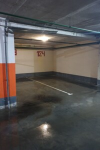 Место на подземном паркинге под легковое авто в Одессе, площадь 15 кв.м. фото 2