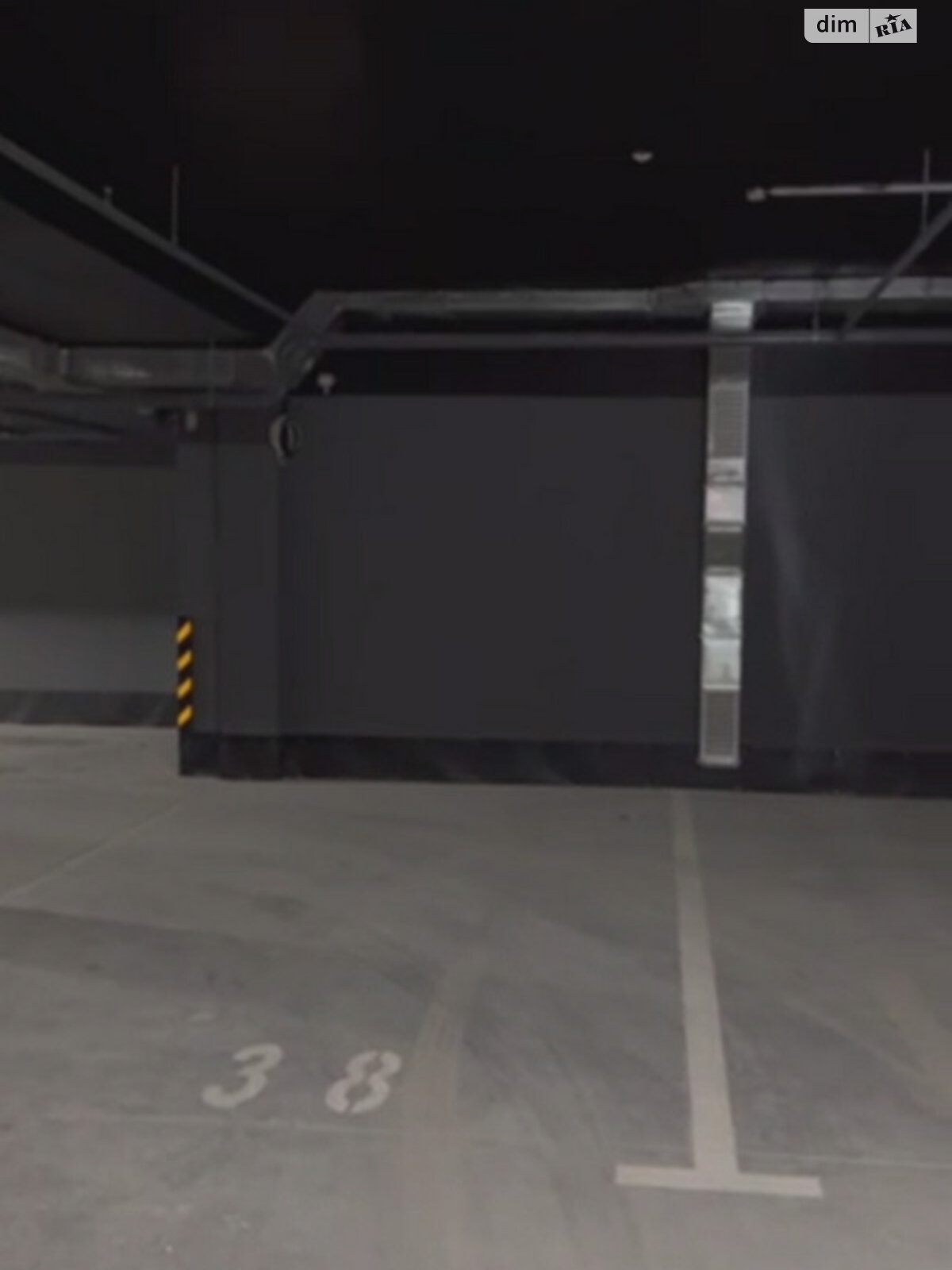 Место на подземном паркинге под легковое авто в Тернополе, площадь 23 кв.м. фото 1 Место на подземном паркинге под легковое авто в Тернополе, площадь 23 кв.м. фото 1