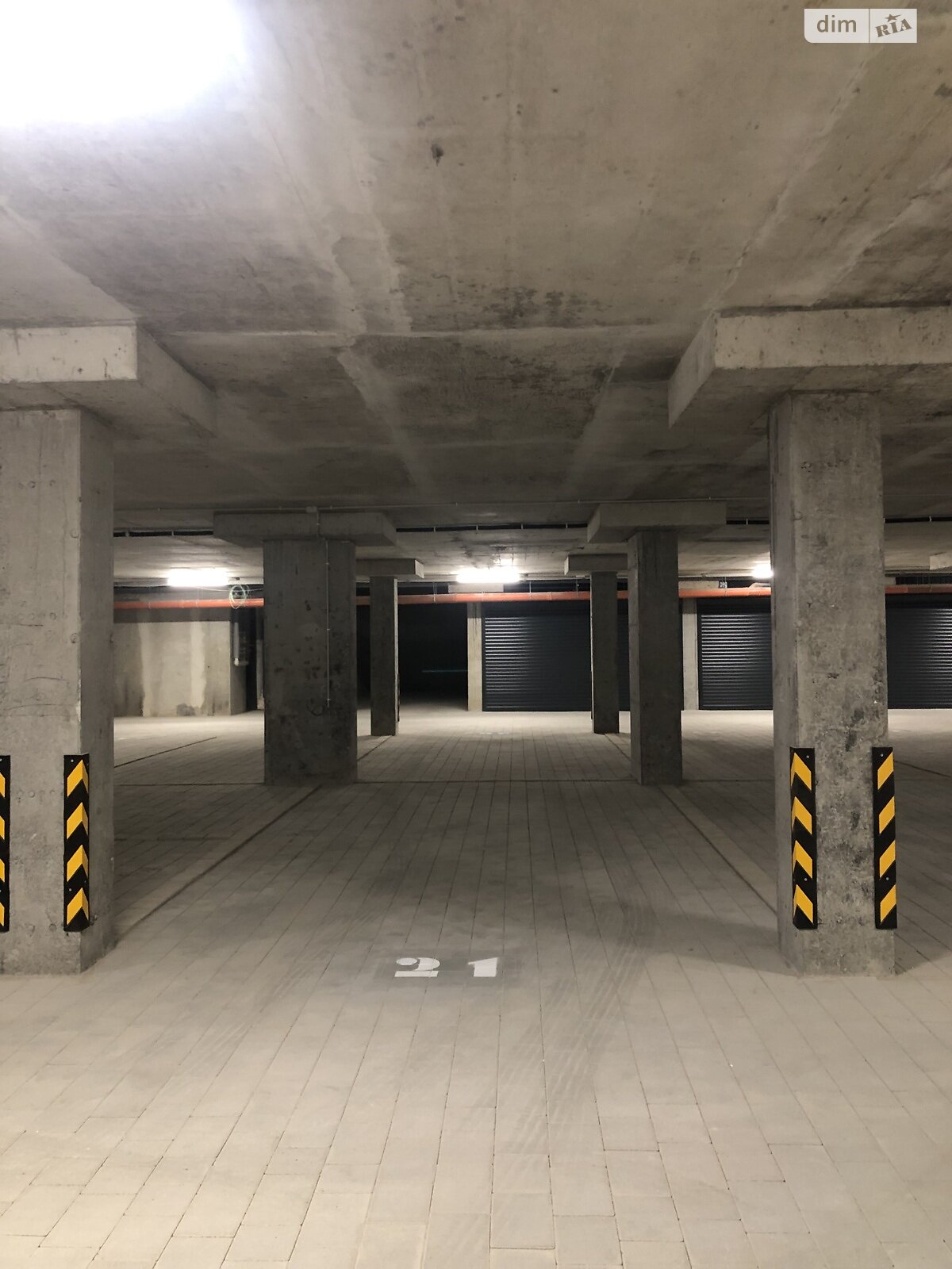 Місце на підземному паркінгу під легкове авто в Тернополі, площа 21 кв.м. фото 1