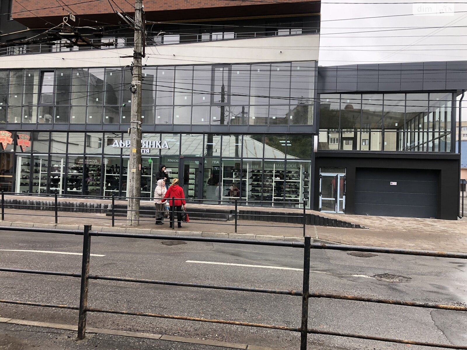 Місце на підземному паркінгу під легкове авто в Тернополі, площа 21 кв.м. фото 1