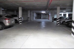 Место на подземном паркинге под легковое авто в Виннице, площадь 30 кв.м. фото 2