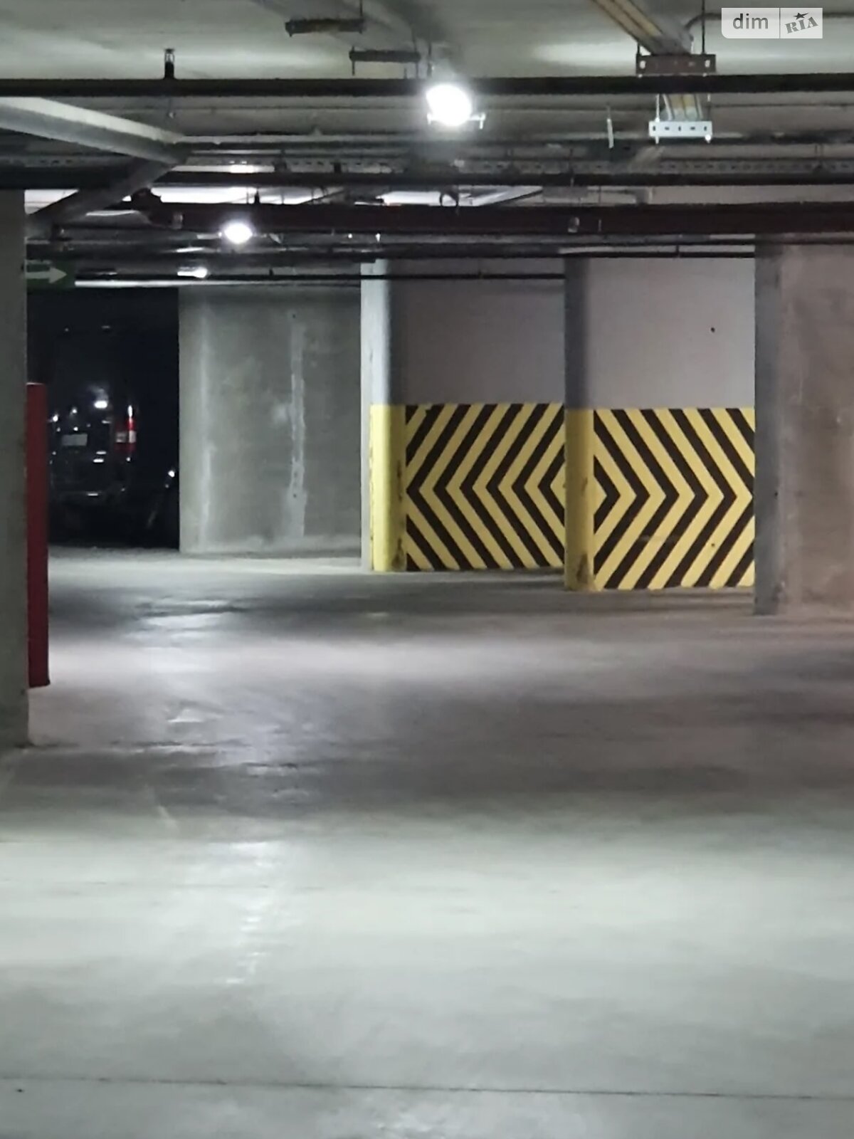 Место на подземном паркинге под легковое авто в Виннице, площадь 20 кв.м. фото 1