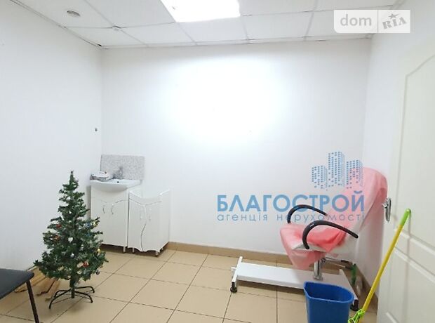 Помещение свободного назначения в Чернигове, сдам в аренду по Независимости улица 68, район Новозаводской, цена: 15 000 грн за объект фото 1 Помещение свободного назначения в Чернигове, сдам в аренду по Независимости улица 68, район Новозаводской, цена: 15 000 грн за объект фото 1
