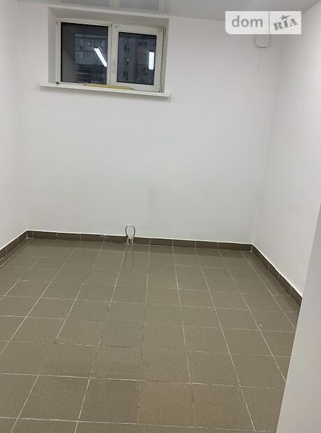 Приміщення вільного призначення в Чернівцях, здам в оренду по Руська вулиця, район Першотравневий, ціна: 2 300 грн за об’єкт фото 1 Приміщення вільного призначення в Чернівцях, здам в оренду по Руська вулиця, район Першотравневий, ціна: 2 300 грн за об’єкт фото 1