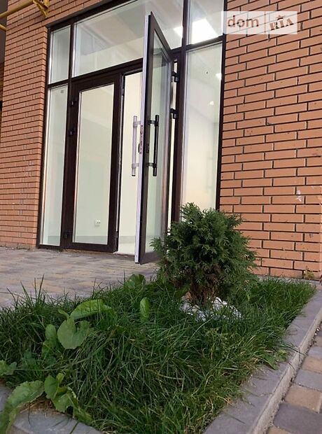 Коммерческое помещение в Черновцах, сдам в аренду по ул. Черновола Вячеслава, район Фастовская, цена: 9 363 грн за объект фото 1 Коммерческое помещение в Черновцах, сдам в аренду по ул. Черновола Вячеслава, район Фастовская, цена: 9 363 грн за объект фото 1