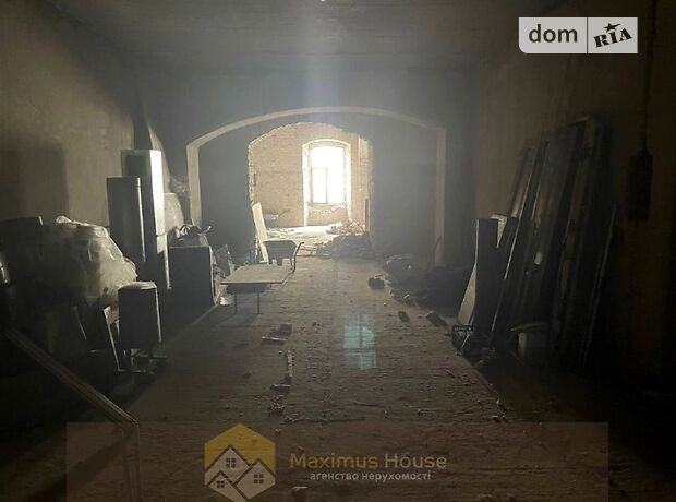 Помещение свободного назначения в Черновцах, сдам в аренду по Главная улица, район Центр, цена: 93 633 грн за объект фото 1 Помещение свободного назначения в Черновцах, сдам в аренду по Главная улица, район Центр, цена: 93 633 грн за объект фото 1