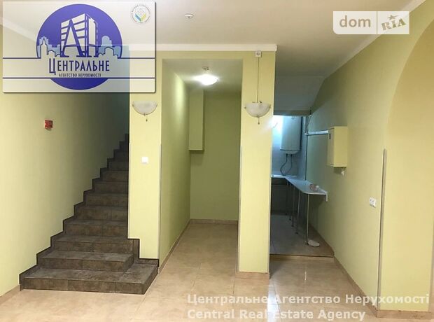 Комерційне приміщення в Чернівцях, здам в оренду по Шевченка Тараса вулиця, район Центр, ціна: 14 981 грн за об’єкт фото 1 Комерційне приміщення в Чернівцях, здам в оренду по Шевченка Тараса вулиця, район Центр, ціна: 14 981 грн за об’єкт фото 1
