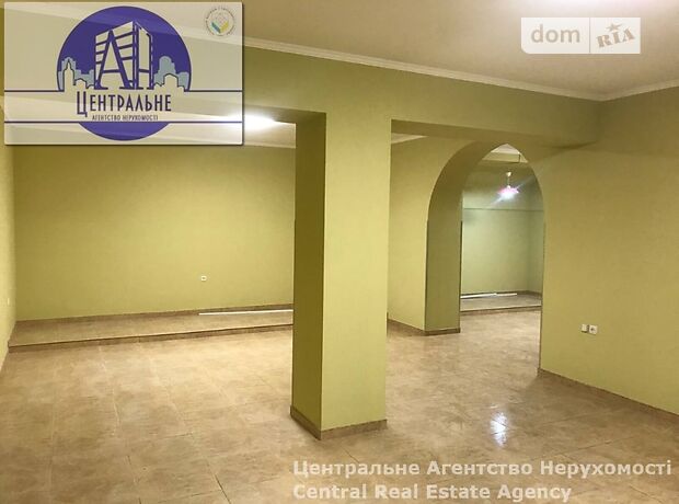 Комерційне приміщення в Чернівцях, здам в оренду по Шевченка Тараса вулиця, район Центр, ціна: 14 981 грн за об’єкт фото 1 Комерційне приміщення в Чернівцях, здам в оренду по Шевченка Тараса вулиця, район Центр, ціна: 14 981 грн за об’єкт фото 1