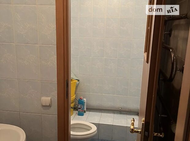 Помещение свободного назначения в Днепре, сдам в аренду по Гладкова улица 15, район Шевченковский, цена: 15 000 грн за объект фото 1 Помещение свободного назначения в Днепре, сдам в аренду по Гладкова улица 15, район Шевченковский, цена: 15 000 грн за объект фото 1