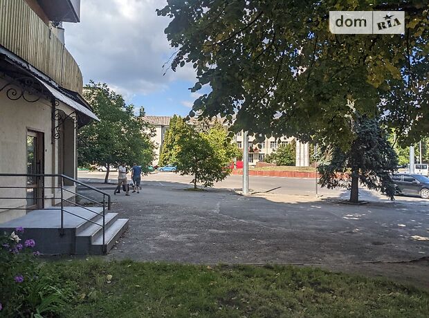 Помещение свободного назначения в Ивано-Франковске, сдам в аренду по Северный (40-летия победы) бульвар 4а, район Центр, цена: 25 000 грн за объект фото 1 Помещение свободного назначения в Ивано-Франковске, сдам в аренду по Северный (40-летия победы) бульвар 4а, район Центр, цена: 25 000 грн за объект фото 1