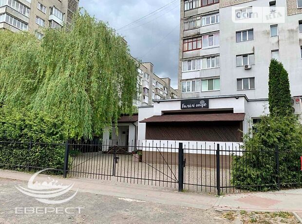 Помещение свободного назначения в Луцке, сдам в аренду по Коновальца Евгения улица, район Центр, цена: 74 627 грн за объект фото 1 Помещение свободного назначения в Луцке, сдам в аренду по Коновальца Евгения улица, район Центр, цена: 74 627 грн за объект фото 1
