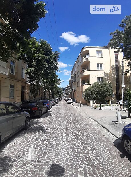 Помещение свободного назначения в Львове, сдам в аренду по Тарнавского Генерала улица, район Галицкий, цена: 10 000 грн за объект фото 1 Помещение свободного назначения в Львове, сдам в аренду по Тарнавского Генерала улица, район Галицкий, цена: 10 000 грн за объект фото 1