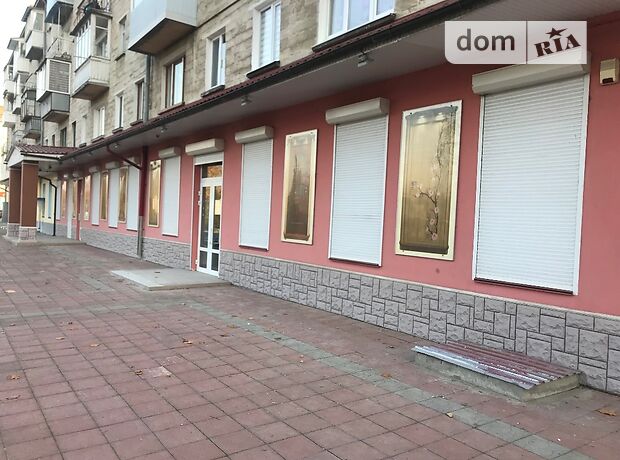 Помещение свободного назначения в Тернополе, сдам в аренду по Миру 4, район Дружба, цена: 60 000 грн за объект фото 1 Помещение свободного назначения в Тернополе, сдам в аренду по Миру 4, район Дружба, цена: 60 000 грн за объект фото 1