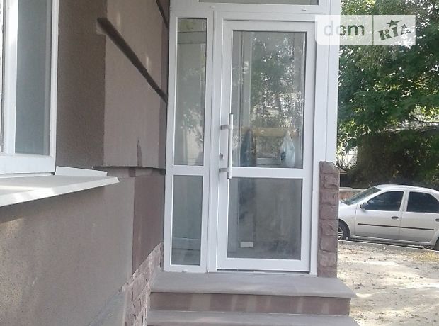 Помещение свободного назначения в Тернополе, сдам в аренду по Троллейбусная улица, район Дружба, цена: 3 000 грн за объект фото 1 Помещение свободного назначения в Тернополе, сдам в аренду по Троллейбусная улица, район Дружба, цена: 3 000 грн за объект фото 1