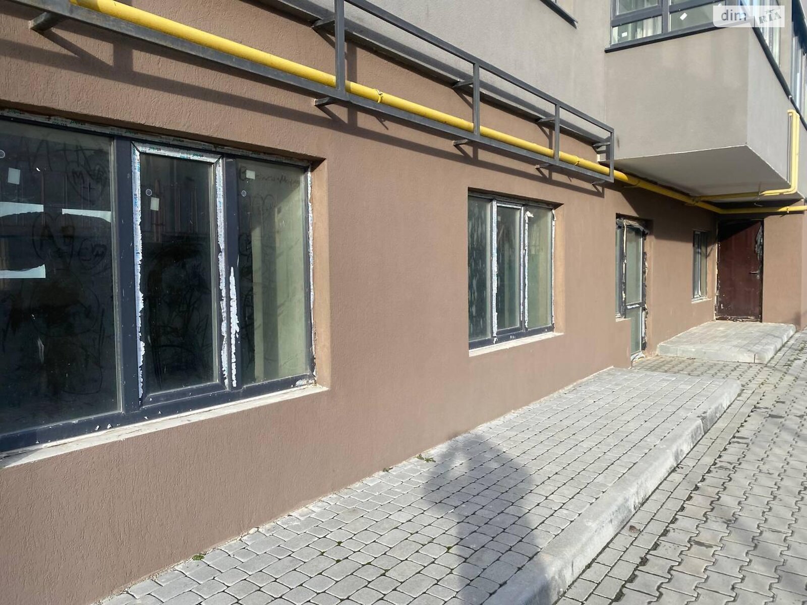 Комерційне приміщення в Тернополі, здам в оренду по Бенцаля вулиця, район Кутківці, ціна: 12 500 грн за об’єкт фото 1 Комерційне приміщення в Тернополі, здам в оренду по Бенцаля вулиця, район Кутківці, ціна: 12 500 грн за об’єкт фото 1