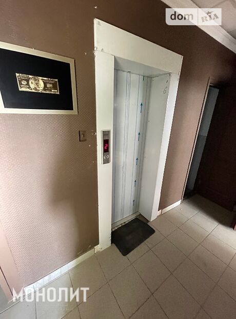 Помещение свободного назначения в Виннице, сдам в аренду по Замостянская (50-летия Победы) улица, район Ближнее замостье, цена: 12 500 грн за объект фото 1 Помещение свободного назначения в Виннице, сдам в аренду по Замостянская (50-летия Победы) улица, район Ближнее замостье, цена: 12 500 грн за объект фото 1