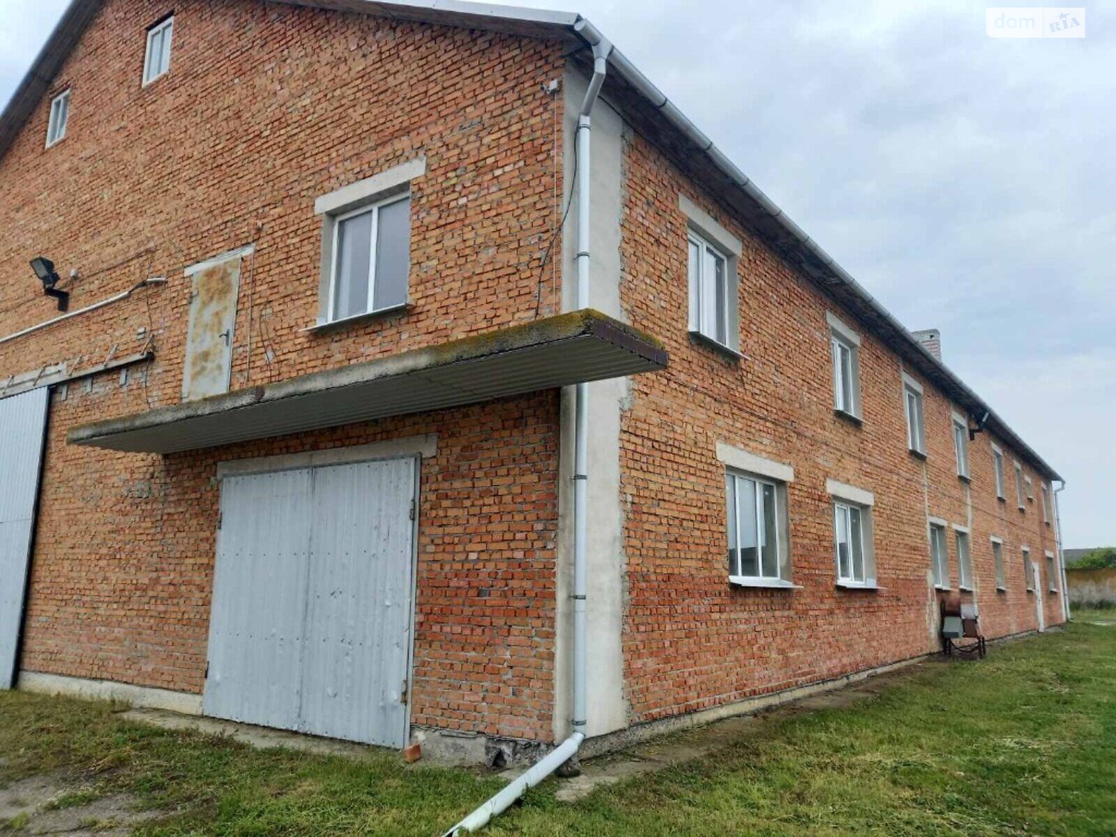 Комерційне приміщення в Тернополі, здам в оренду по Плотича, ціна: 28 000 грн за об’єкт фото 1 Комерційне приміщення в Тернополі, здам в оренду по Плотича, ціна: 28 000 грн за об’єкт фото 1