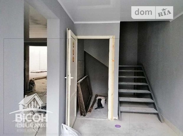 Складское помещение в Тернополе, сдам в аренду по Лукьяновича Дениса улица, район Промышленный, цена: 30 100 грн за объект фото 1 Складское помещение в Тернополе, сдам в аренду по Лукьяновича Дениса улица, район Промышленный, цена: 30 100 грн за объект фото 1