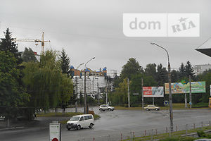 Коммерческое помещение в Тернополе, сдам в аренду по Біля Центру, район Центр, цена: 5 200 грн за объект фото 1