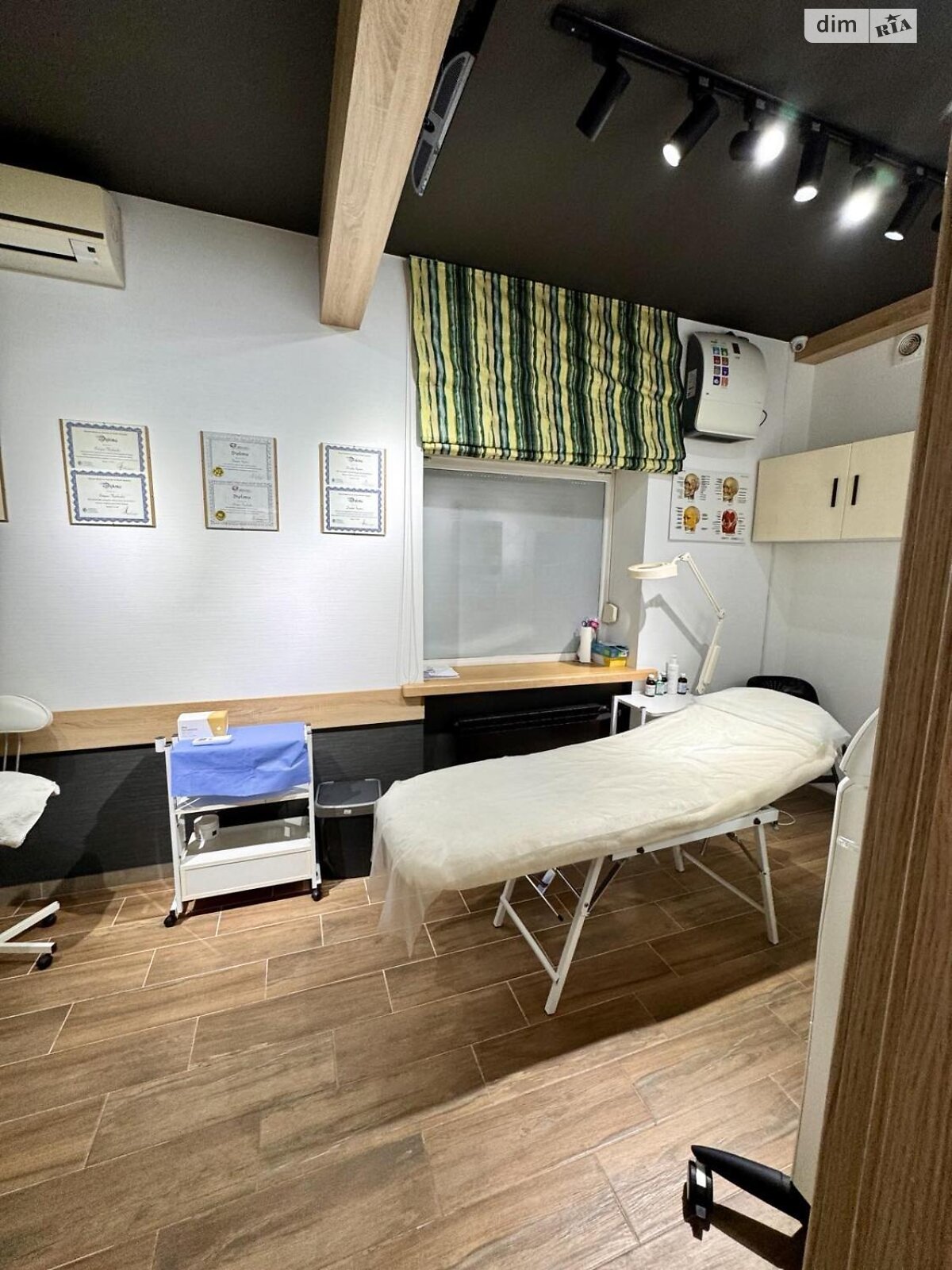 Специальное помещение в Днепре, сдам в аренду по Воскресенская улица 21, район Центр, цена: 42 000 грн за объект фото 1