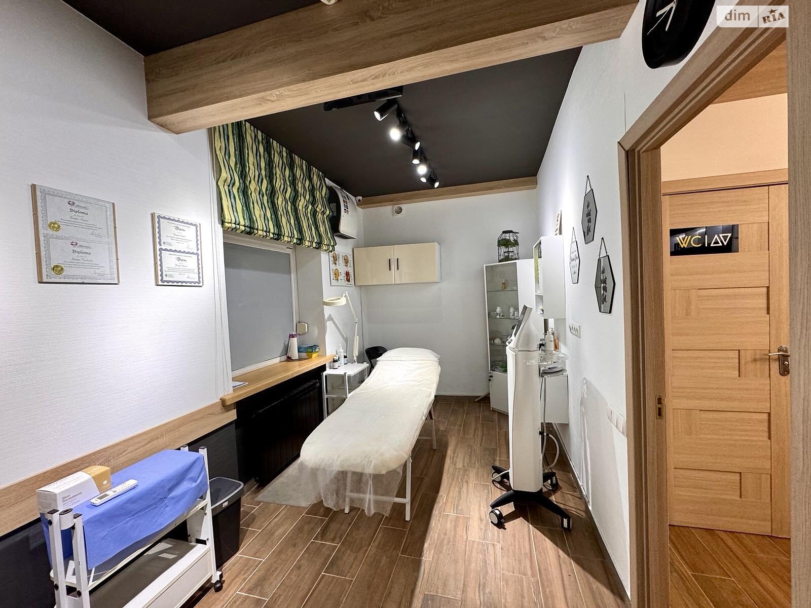 Специальное помещение в Днепре, сдам в аренду по Воскресенская улица 21, район Центр, цена: 42 000 грн за объект фото 1