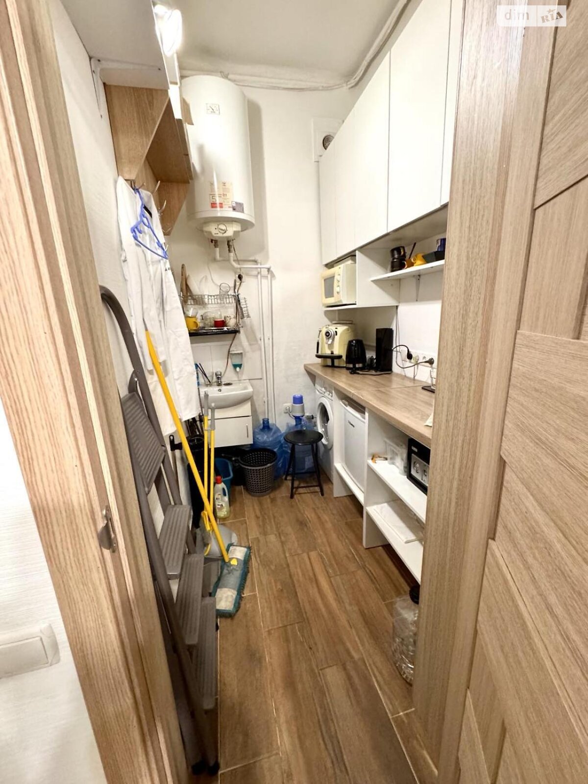 Специальное помещение в Днепре, сдам в аренду по Воскресенская улица 21, район Центр, цена: 42 000 грн за объект фото 1