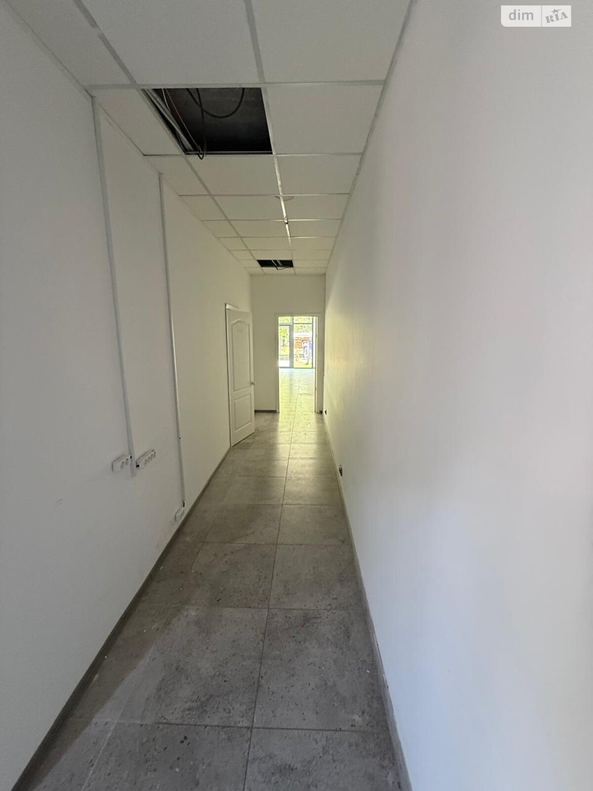 Специальное помещение в Харькове, сдам в аренду по Тракторостроителей пр. 160, район Салтовский, цена: 50 000 грн за объект фото 1 Специальное помещение в Харькове, сдам в аренду по Тракторостроителей пр. 160, район Салтовский, цена: 50 000 грн за объект фото 1