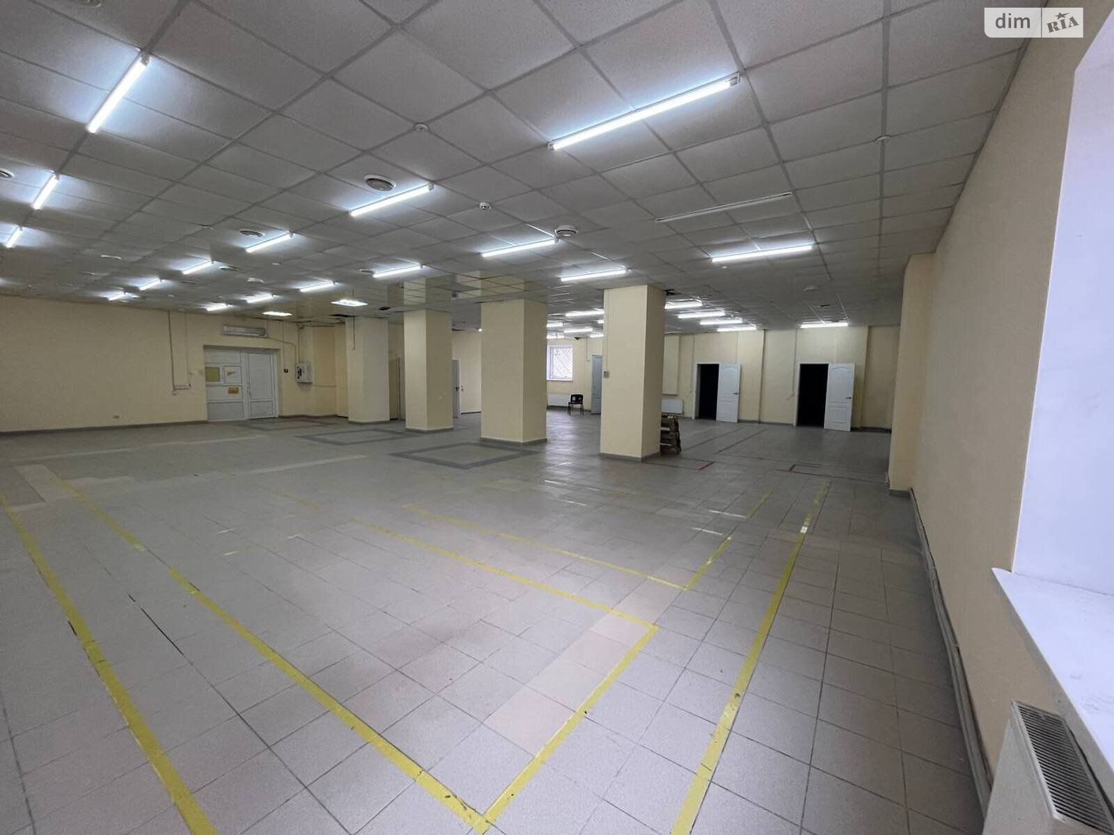 Специальное помещение в Харькове, сдам в аренду по Защитников Украины майдан, район Слободской, цена: 40 000 грн за объект фото 1 Специальное помещение в Харькове, сдам в аренду по Защитников Украины майдан, район Слободской, цена: 40 000 грн за объект фото 1