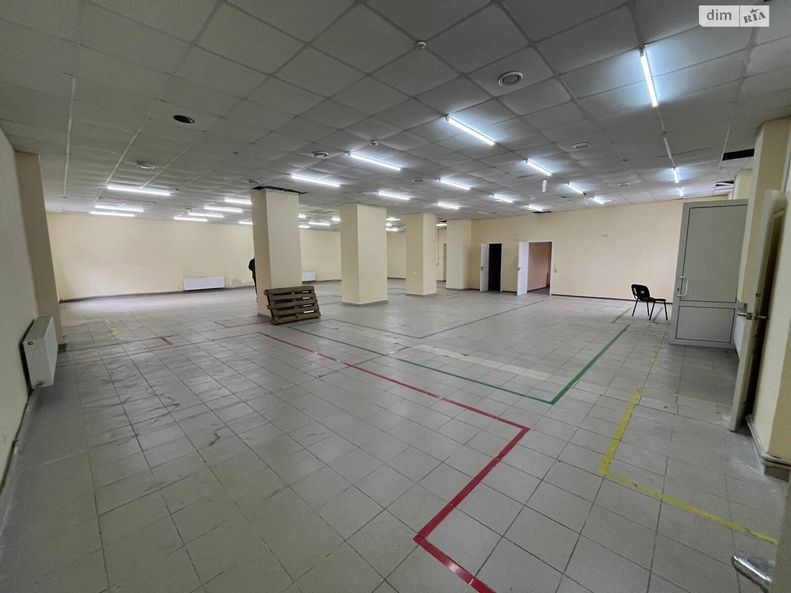 Специальное помещение в Харькове, сдам в аренду по Защитников Украины майдан, район Слободской, цена: 40 000 грн за объект фото 1 Специальное помещение в Харькове, сдам в аренду по Защитников Украины майдан, район Слободской, цена: 40 000 грн за объект фото 1