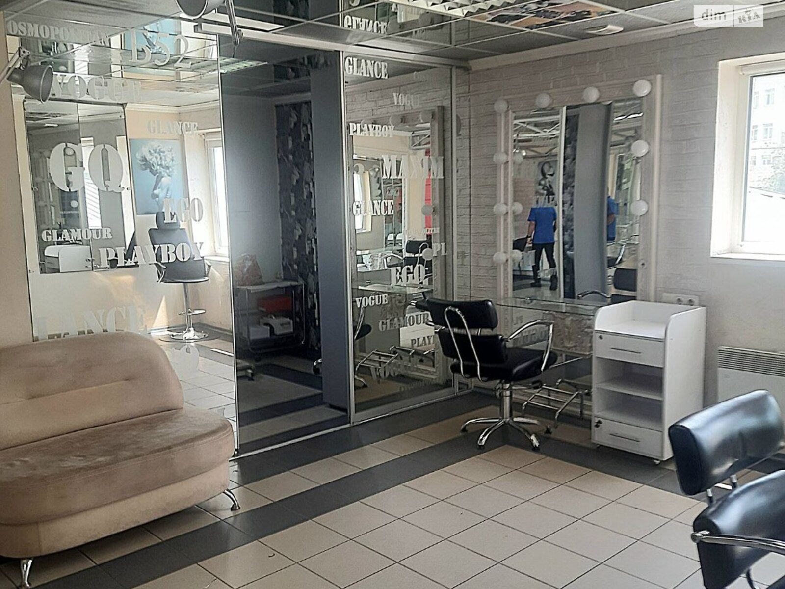 Спеціальне приміщення в Хмельницькому, здам в оренду по Грушевського Михайла вулиця 57, район Центр, ціна: 10 000 грн за об’єкт фото 1 Спеціальне приміщення в Хмельницькому, здам в оренду по Грушевського Михайла вулиця 57, район Центр, ціна: 10 000 грн за об’єкт фото 1